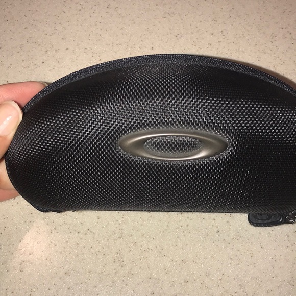 ❌SOLD❌OAKLEY 3 Lens SUNGLASSES - Picture 5 of 6